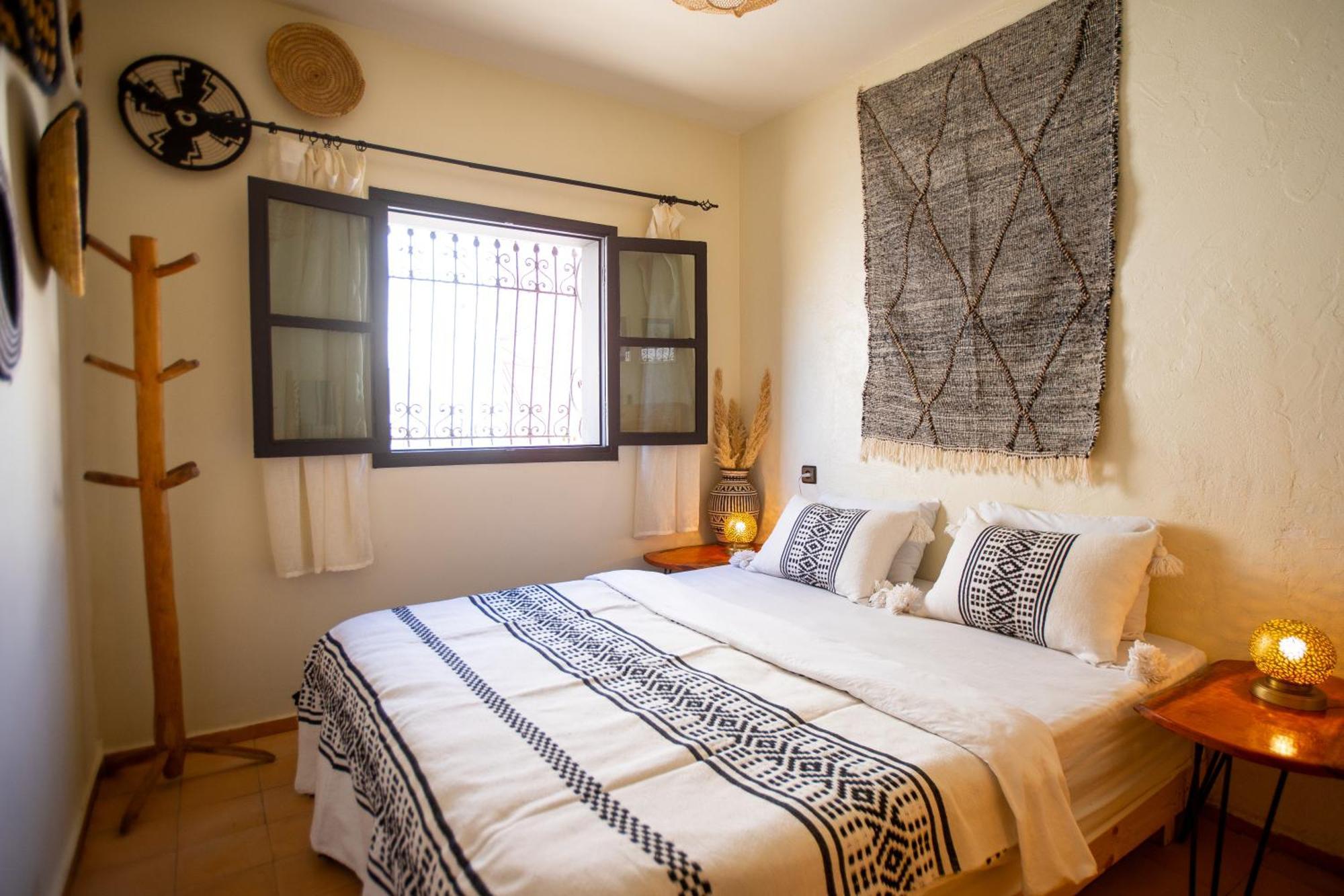 Anza Surfhouse Bed & Breakfast Agadir Eksteriør bilde